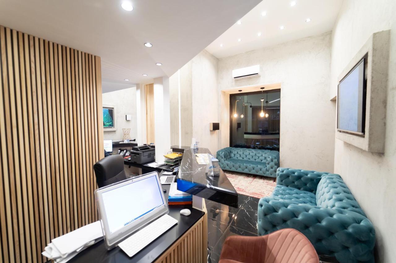 Hg Boutique Toledo, Napoli Centro, By Clapa Group Hotel Exterior photo