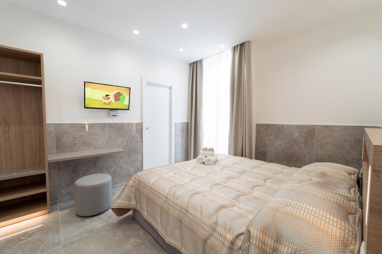 Hg Boutique Toledo, Napoli Centro, By Clapa Group Hotel Exterior photo