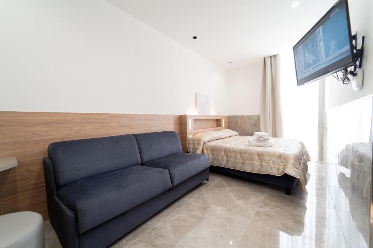 Hg Boutique Toledo, Napoli Centro, By Clapa Group Hotel Exterior photo